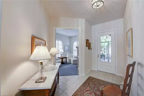 5472 Freeport Ln, Naples, FL 34119 photo 4