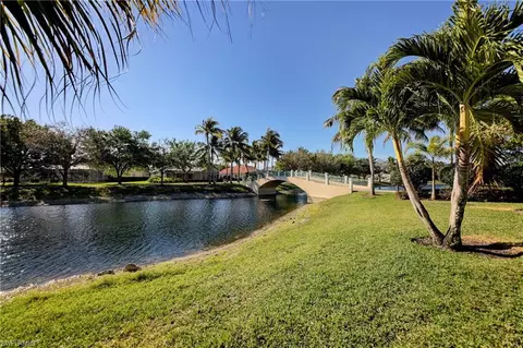 5472 Freeport Ln, Naples, FL 34119 photo 24
