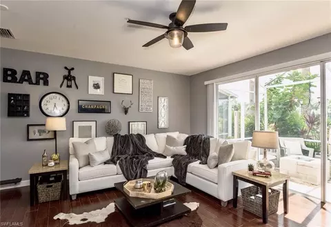 855 Hampton Cir, Naples, FL 34105 photo 1