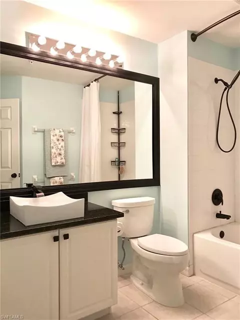 855 Hampton Cir, Naples, FL 34105 photo 16