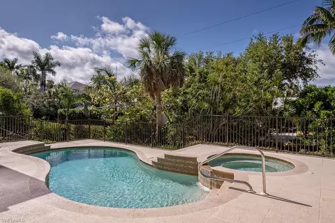 146 18th Ave S, Naples, FL 34102 photo 3