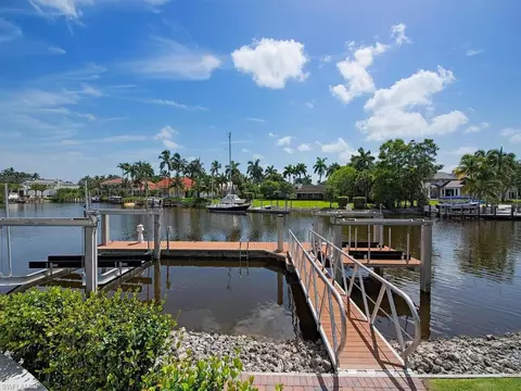 4233 Gordon Dr, Naples, FL 34102 photo 23