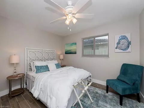 2881 Riverview Dr, Naples, FL 34112 photo 9