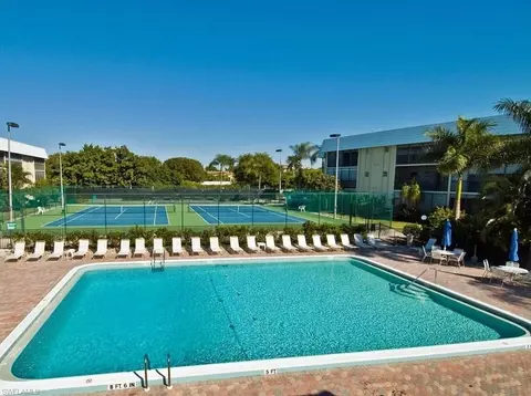 788 Park Shore Dr #E38, Naples, FL 34103 photo 3