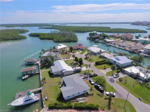 155 Hilo St E, Naples, FL 34113 photo 18