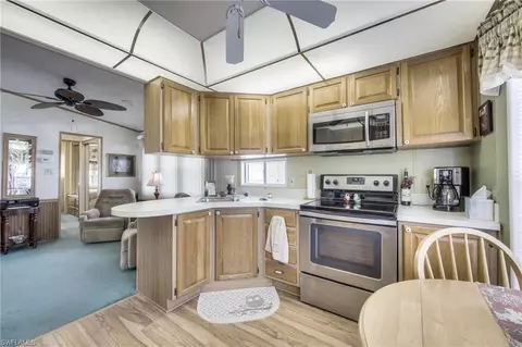 10818 Ani Cir, Estero, FL 33928 photo 6