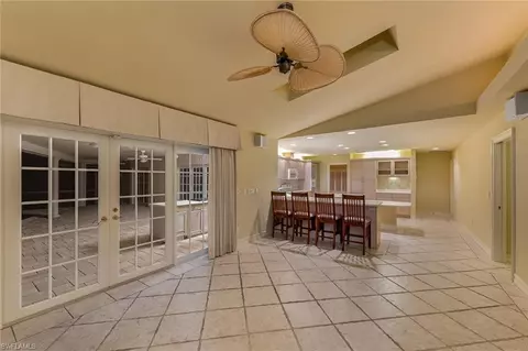 520 Turtle Hatch Ln, Naples, FL 34103 photo 4