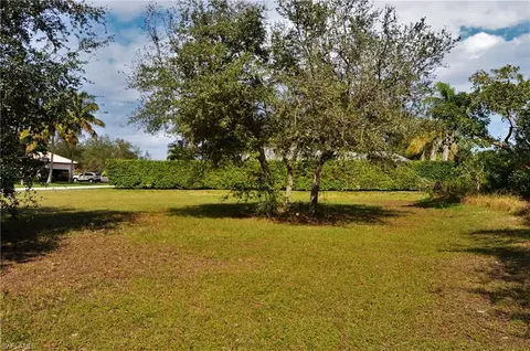 168 Cays Dr, Naples, FL 34114 photo 7