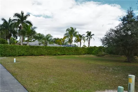 168 Cays Dr, Naples, FL 34114 photo 8
