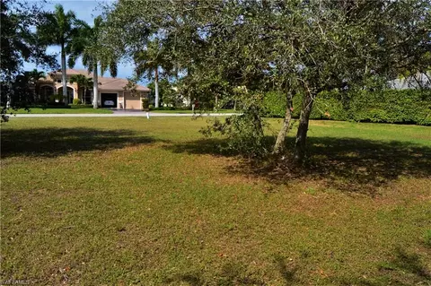168 Cays Dr, Naples, FL 34114 photo 6