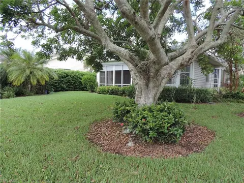 6530 Ilex Cir, Naples, FL 34109 photo 3