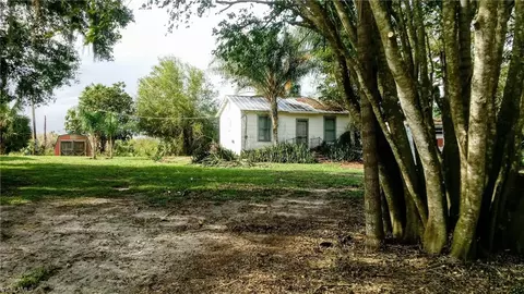 2219 County Road 721 Loop, Moore Haven, FL 33471 photo 24