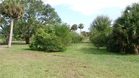2219 County Road 721 Loop, Moore Haven, FL 33471 photo 5