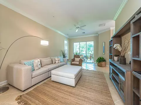 6132 Manchester Pl, Naples, FL 34110 photo 2