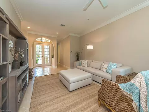 6132 Manchester Pl, Naples, FL 34110 photo 3