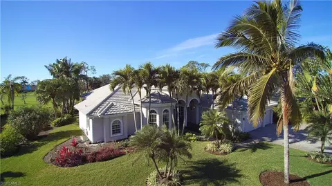 2014 Prince Dr, Naples, FL 34110 photo 1