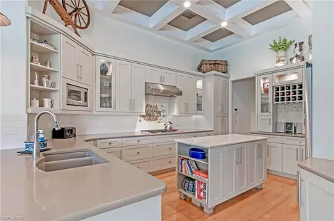 2014 Prince Dr, Naples, FL 34110 photo 9