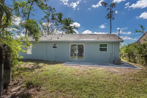 5305 Confederate Dr, Naples, FL 34113 photo 18