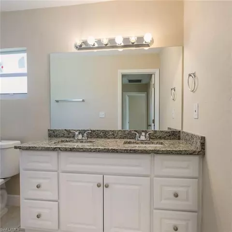 5305 Confederate Dr, Naples, FL 34113 photo 12