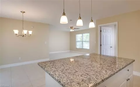 5305 Confederate Dr, Naples, FL 34113 photo 2