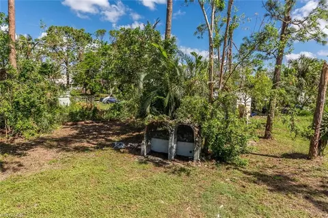 5305 Confederate Dr, Naples, FL 34113 photo 17