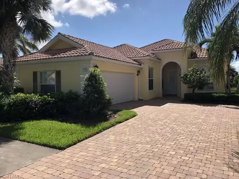 7658 Hernando Ct, Naples, FL 34114 photo 1