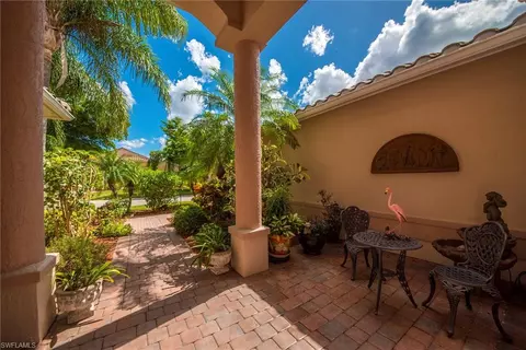 20483 Foxworth Cir, Estero, FL 33928 photo 3