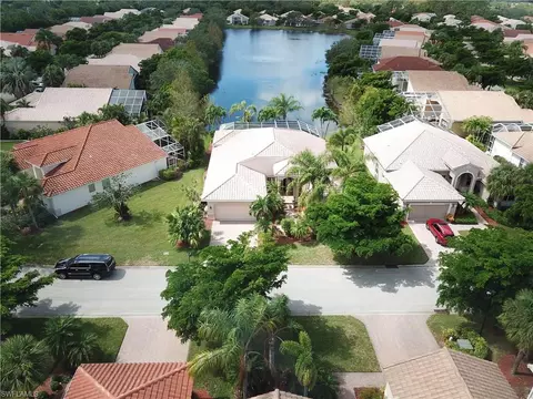 20483 Foxworth Cir, Estero, FL 33928 photo 1