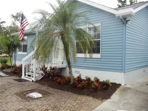 5218 Cypress Ln, Naples, FL 34113 photo 1