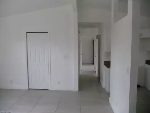 5218 Cypress Ln, Naples, FL 34113 photo 7