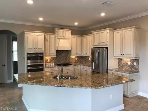 9477 Carmini Ct, Naples, FL 34114 photo 2