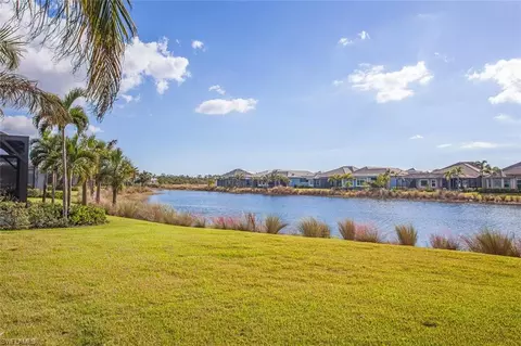 6479 Warwick Ave, Naples, FL 34113 photo 11