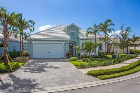 6479 Warwick Ave, Naples, FL 34113 photo 12