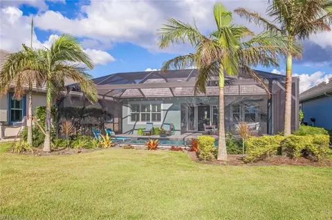 6479 Warwick Ave, Naples, FL 34113 photo 9