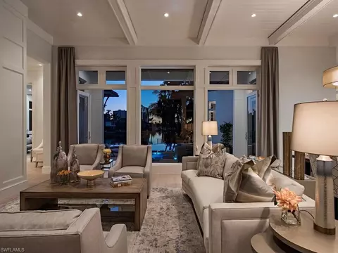 344 Pirates Bight, Naples, FL 34103 photo 10