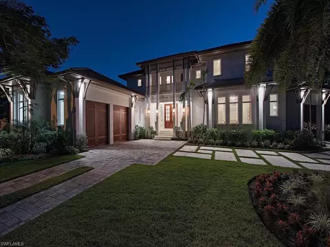 344 Pirates Bight, Naples, FL 34103 photo 3