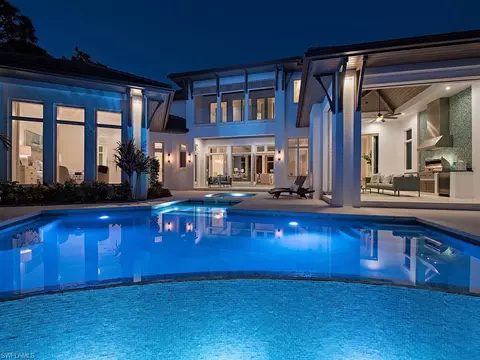 344 Pirates Bight, Naples, FL 34103 photo 1