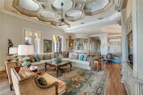 15159 Brolio Ln, Naples, FL 34110 photo 5