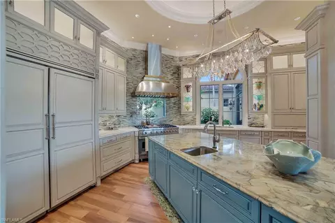 15159 Brolio Ln, Naples, FL 34110 photo 9