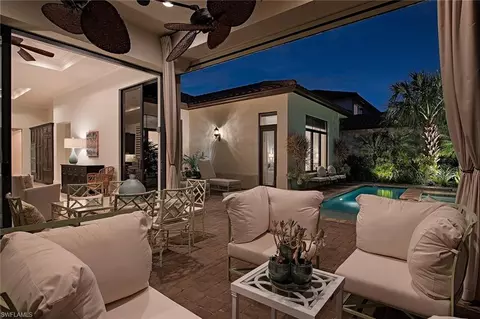 2240 Residence Cir, Naples, FL 34105 photo 22