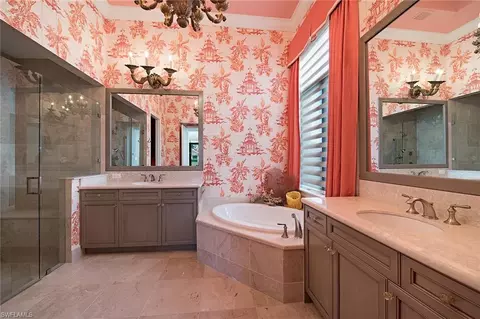 2240 Residence Cir, Naples, FL 34105 photo 15