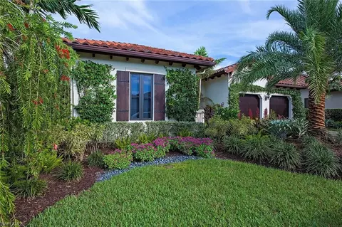 2240 Residence Cir, Naples, FL 34105 photo 25