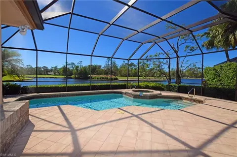 746 Glendevon Dr, Naples, FL 34105 photo 24