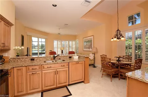 746 Glendevon Dr, Naples, FL 34105 photo 10