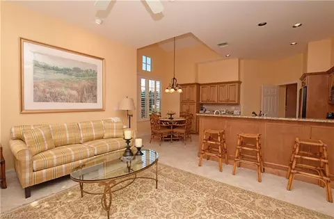 746 Glendevon Dr, Naples, FL 34105 photo 7