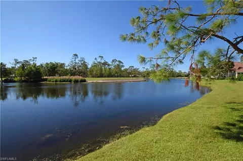 746 Glendevon Dr, Naples, FL 34105 photo 20