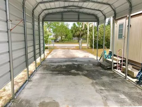 3060 Karen Dr, Naples, FL 34112 photo 22