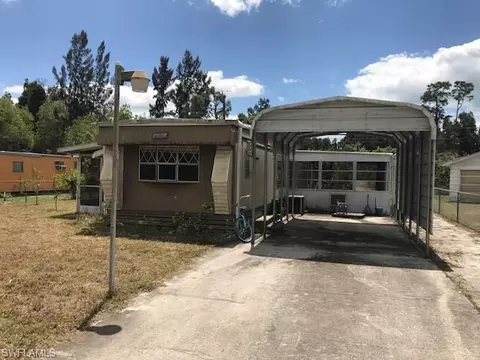 3060 Karen Dr, Naples, FL 34112 photo 1