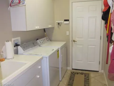 3590 Cedar Hammock Ct, Naples, FL 34112 photo 13