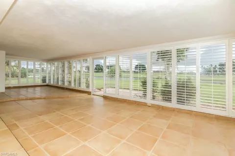 424 Golfview Dr, Naples, FL 34110 photo 16